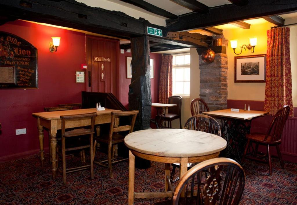 The Old Black Lion Hay-On-Wye Eksteriør bilde