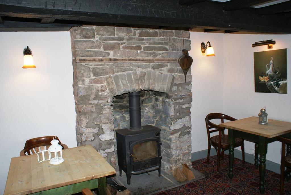 The Old Black Lion Hay-On-Wye Eksteriør bilde